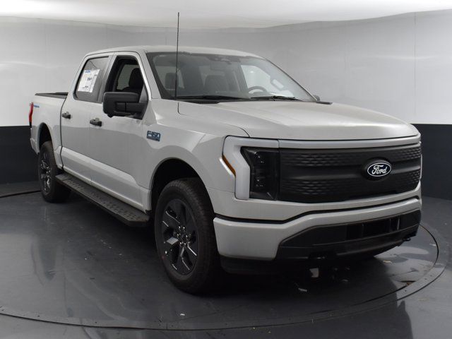 2024 Ford F-150 Lightning XLT