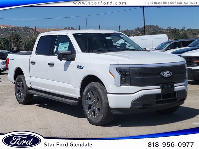 2024 Ford F-150 Lightning XLT