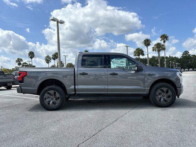 2024 Ford F-150 Lightning XLT