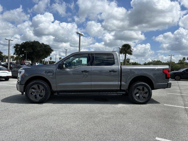 2024 Ford F-150 Lightning XLT