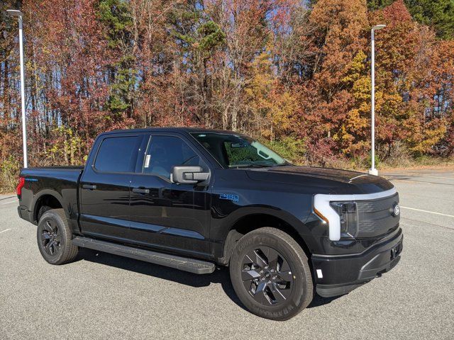 2024 Ford F-150 Lightning XLT