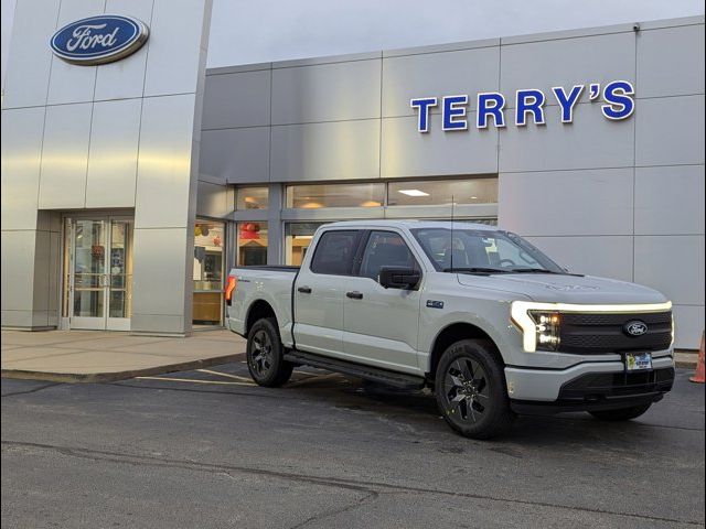 2024 Ford F-150 Lightning XLT