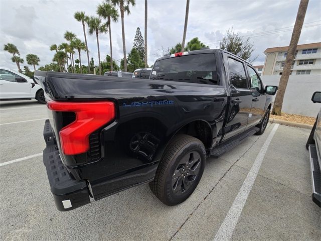 2024 Ford F-150 Lightning XLT