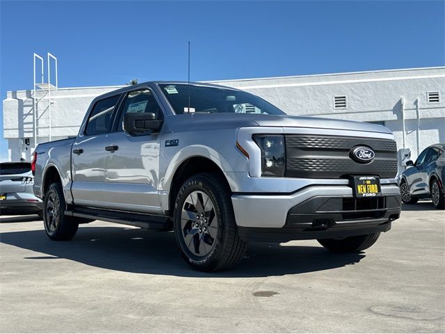 2024 Ford F-150 Lightning XLT