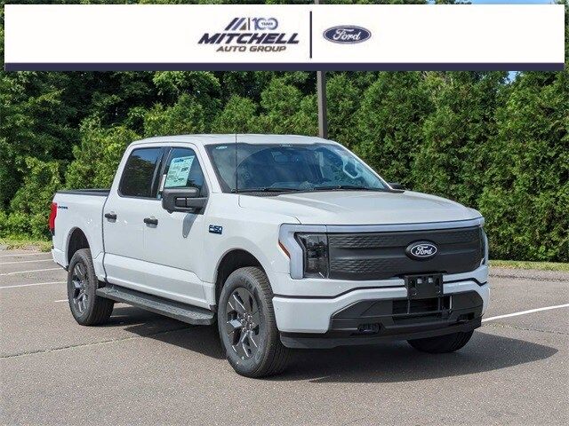 2024 Ford F-150 Lightning XLT