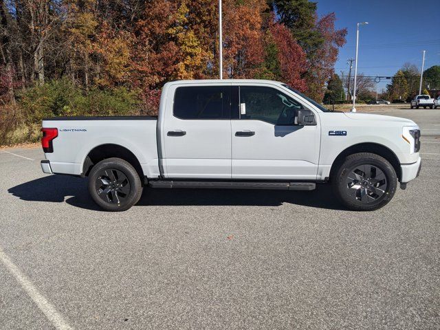 2024 Ford F-150 Lightning XLT