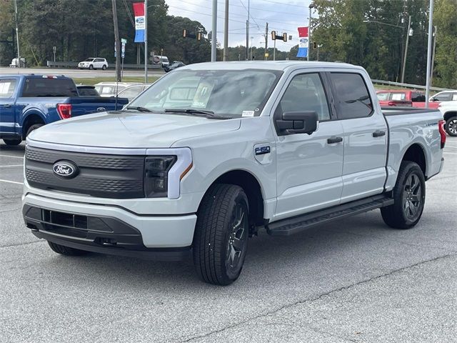 2024 Ford F-150 Lightning XLT