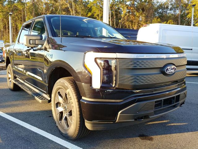 2024 Ford F-150 Lightning XLT