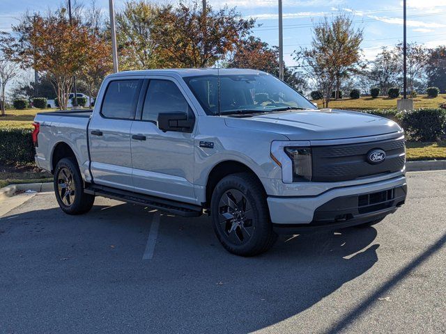 2024 Ford F-150 Lightning XLT