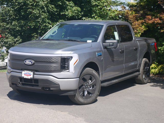 2024 Ford F-150 Lightning XLT