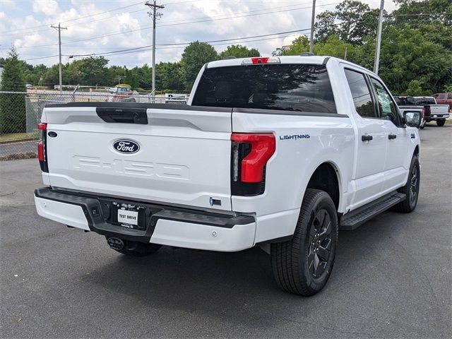 2024 Ford F-150 Lightning XLT