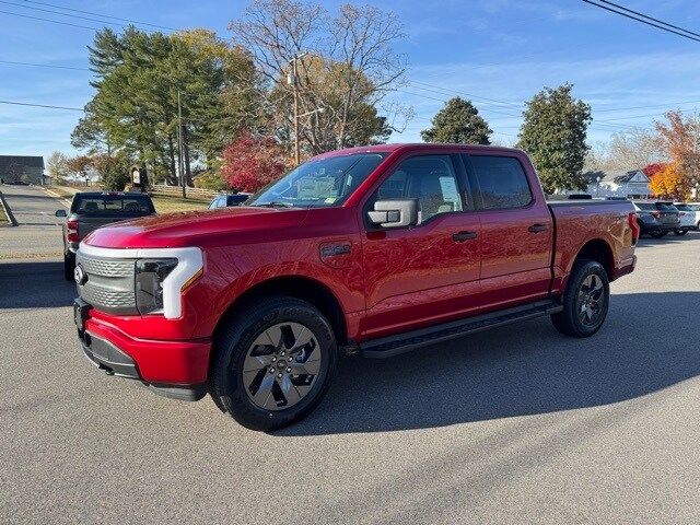 2024 Ford F-150 Lightning XLT