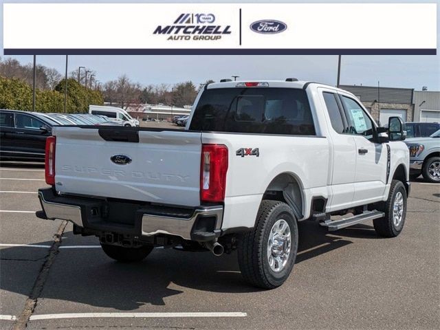 2024 Ford F-250 XLT