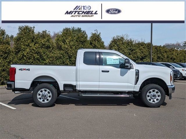 2024 Ford F-250 XLT