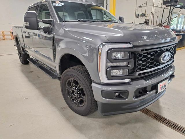 2024 Ford F-250 XLT