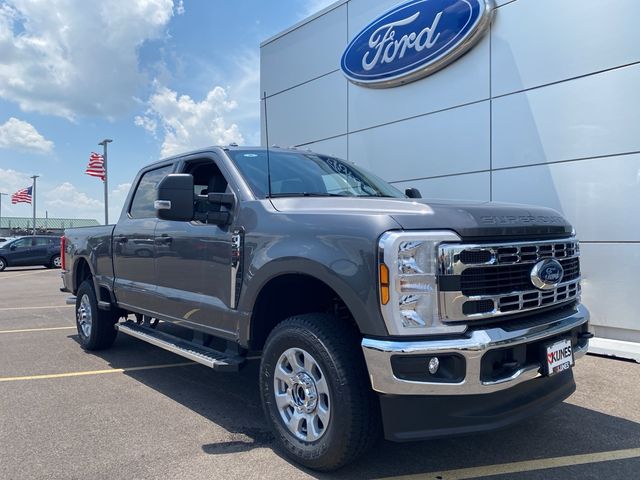 2024 Ford F-250 XLT