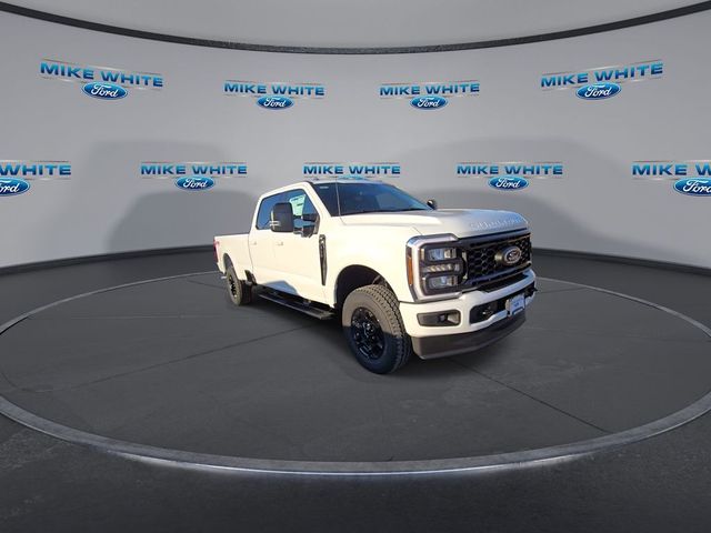 2024 Ford F-350 XLT