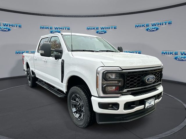 2024 Ford F-350 XLT