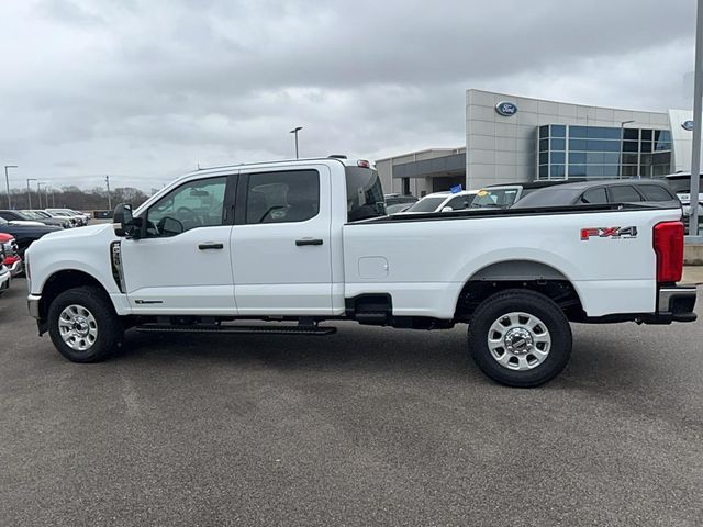 2024 Ford F-350 XLT