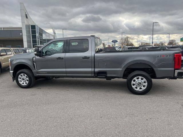 2024 Ford F-350 XLT