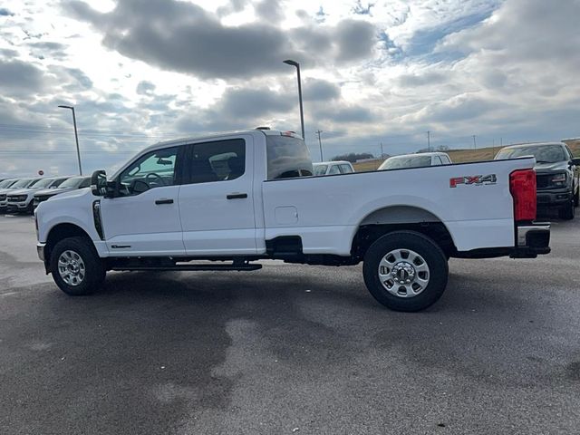 2024 Ford F-350 XLT