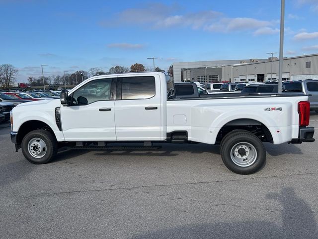 2024 Ford F-350 XLT