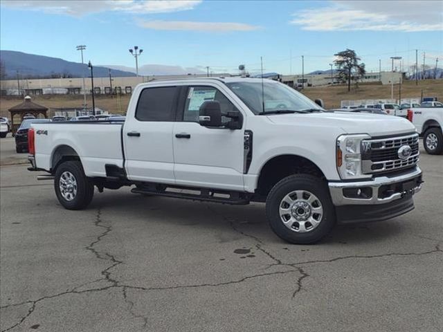 2024 Ford F-350 XLT