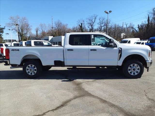 2024 Ford F-350 XLT