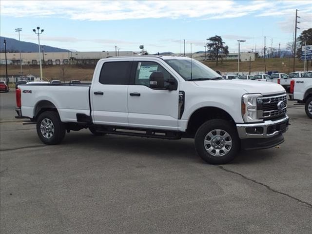 2024 Ford F-350 XLT