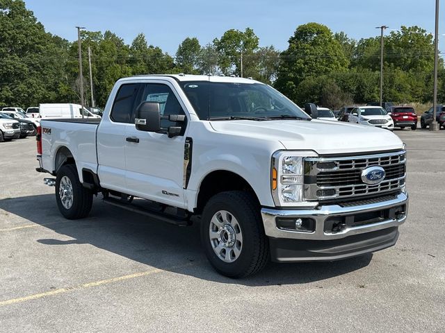 2024 Ford F-350 XLT