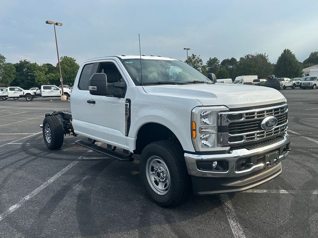 2024 Ford F-350 XL