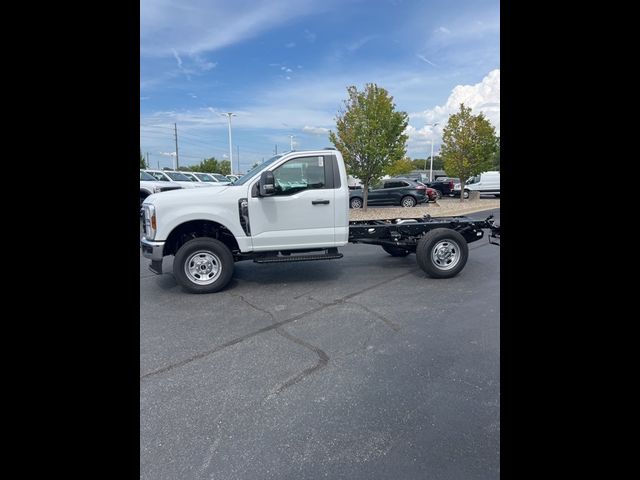 2024 Ford F-350 XL