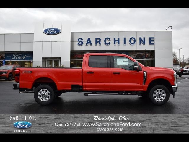 2024 Ford F-350 XLT