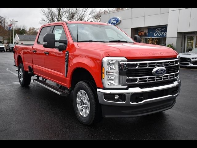 2024 Ford F-350 XLT