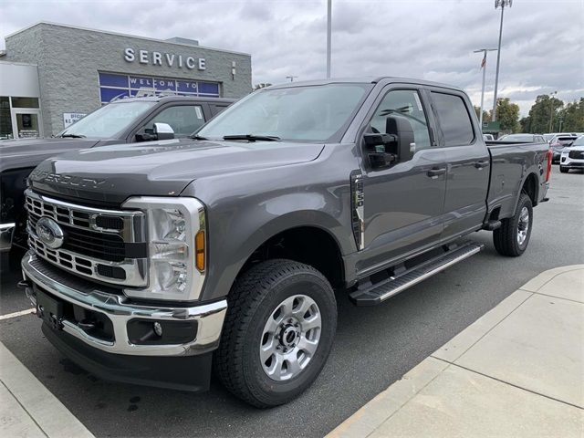 2024 Ford F-350 XLT