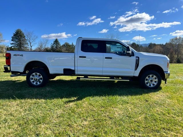 2024 Ford F-350 XLT