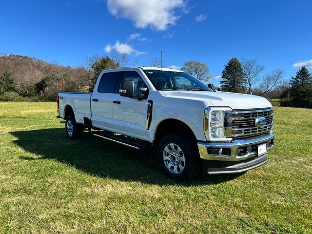 2024 Ford F-350 XLT