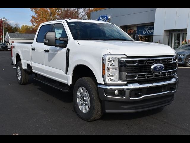 2024 Ford F-350 XLT