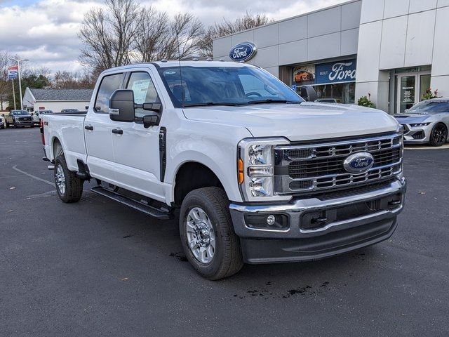 2024 Ford F-350 XLT