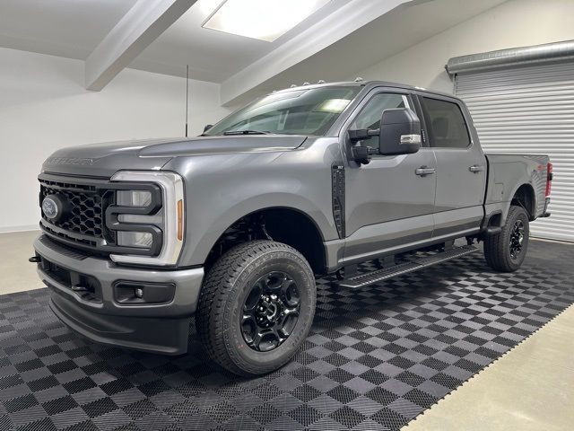 2024 Ford F-350 XLT