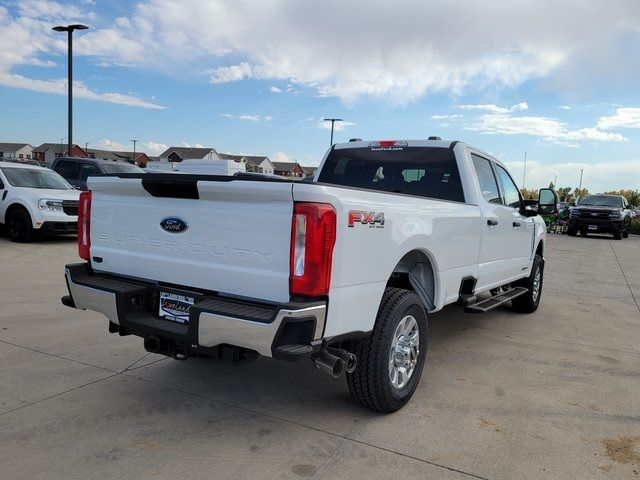 2024 Ford F-350 XLT