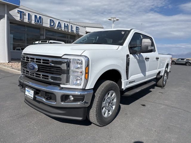 2024 Ford F-350 XLT