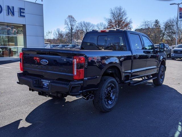 2024 Ford F-350 XLT