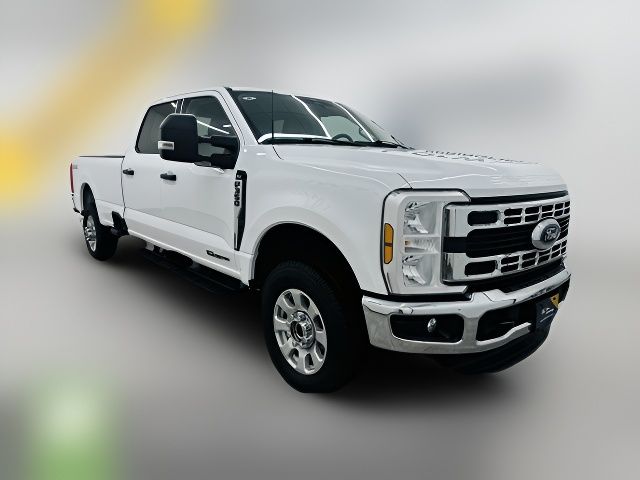 2024 Ford F-350 XLT