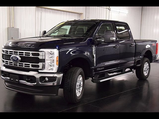 2024 Ford F-350 XLT