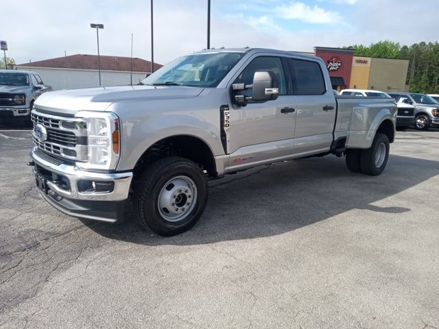 2024 Ford F-350 XLT