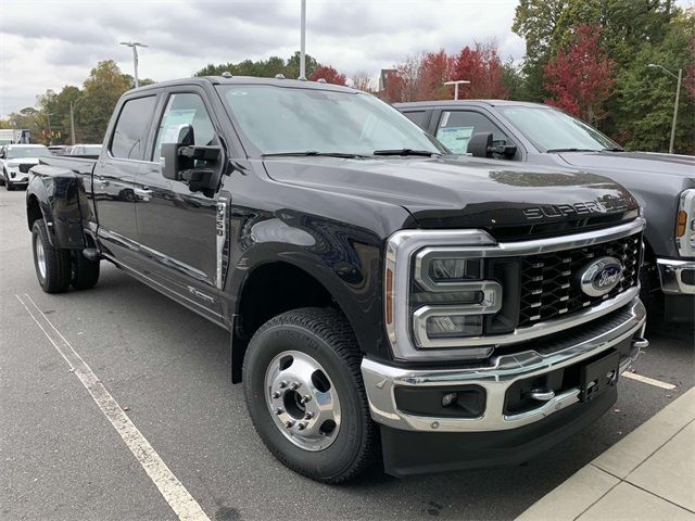 2024 Ford F-350 Lariat