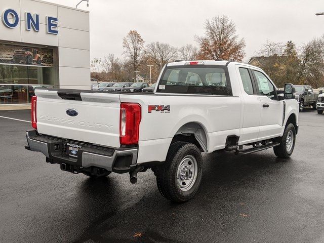 2024 Ford F-350 XL