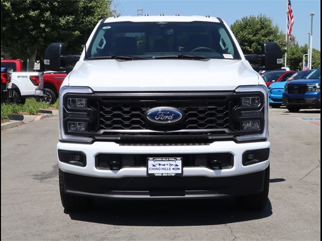 2024 Ford F-350 XLT