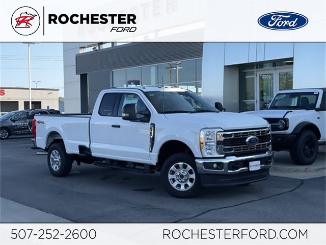 2024 Ford F-350 XLT